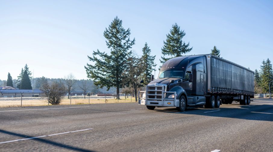 Acessórios essenciais que não podem faltar no seu caminhão
