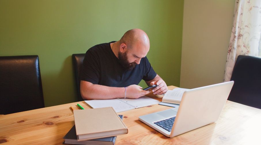 Como a capacitação pode transformar a carreira do caminhoneiro